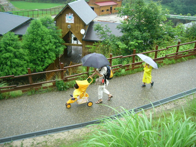 雨の日の外出は大変