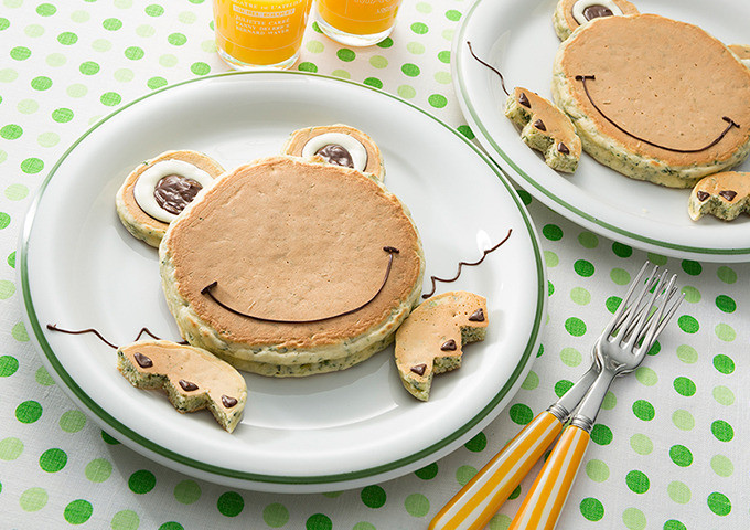 かえるのほうれん草ホットケーキ