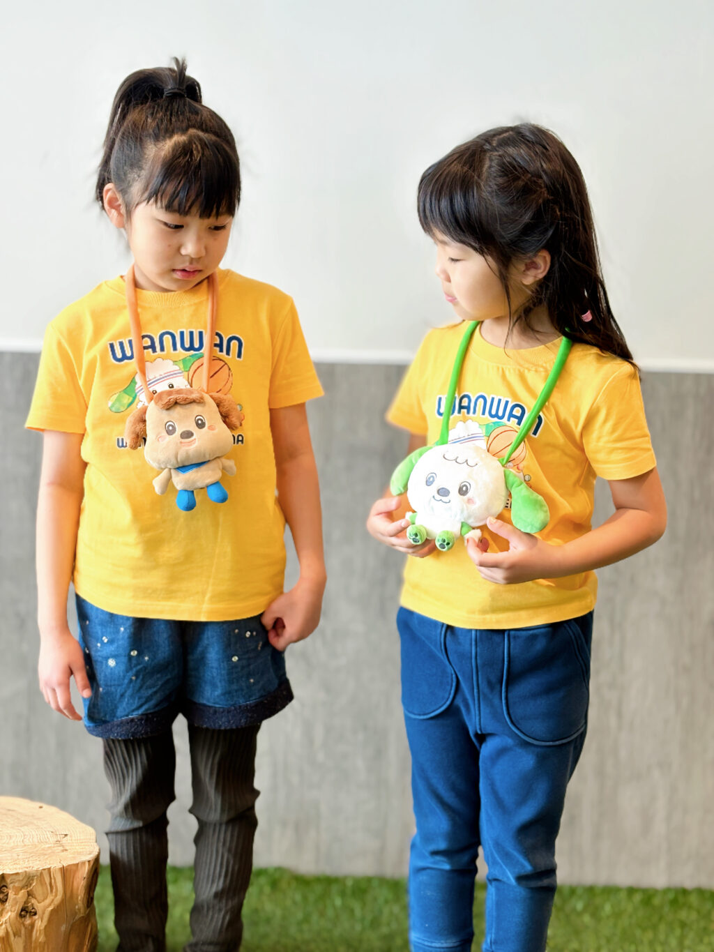 wwan13_ina_goods_neck2s