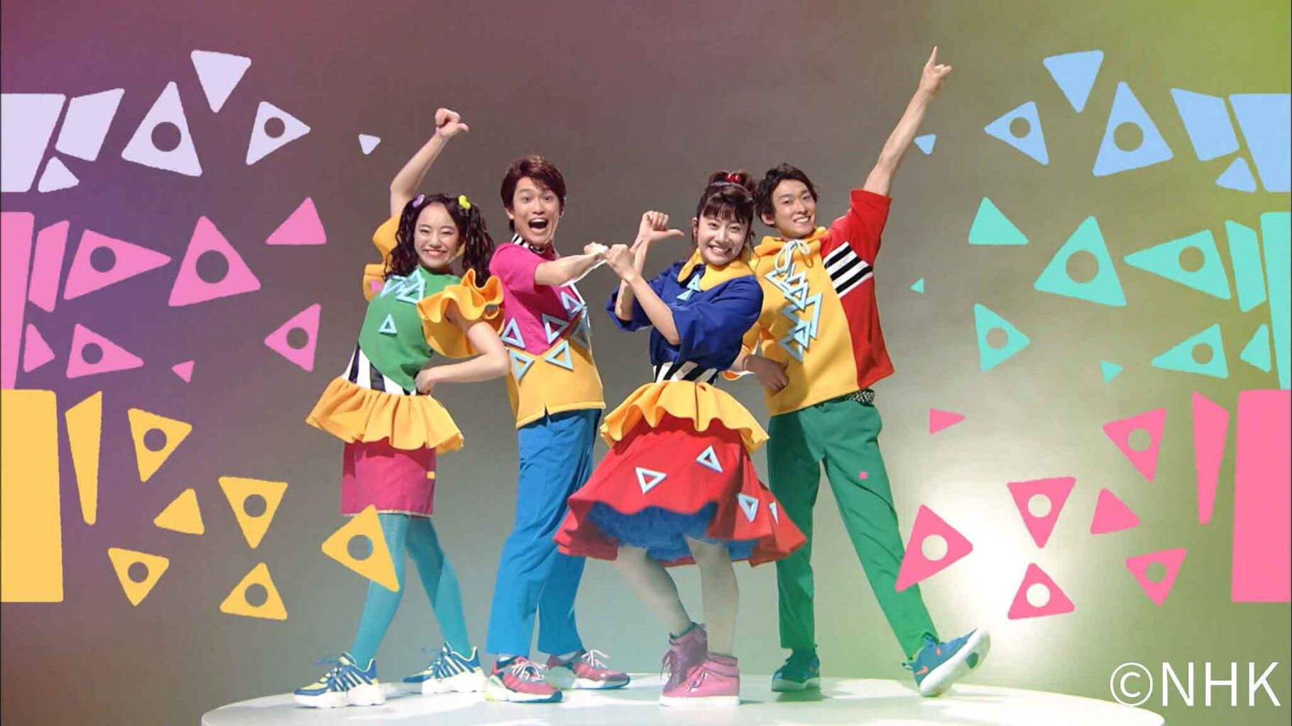 adukimemoria_miraikurukuru_01